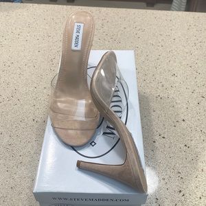 PROM!  WEDDING!  BNIB Steve Madden Erin Clear Size 8.5